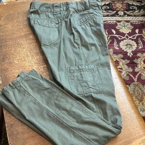 DKNY Olive Cargo  Utility Pants – Size 2